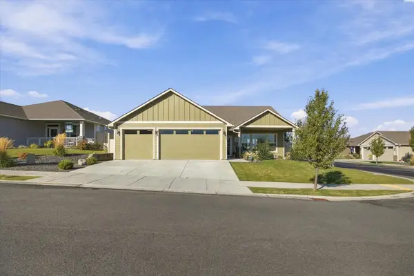 3668 S Van Buren St, Kennewick, WA 99338