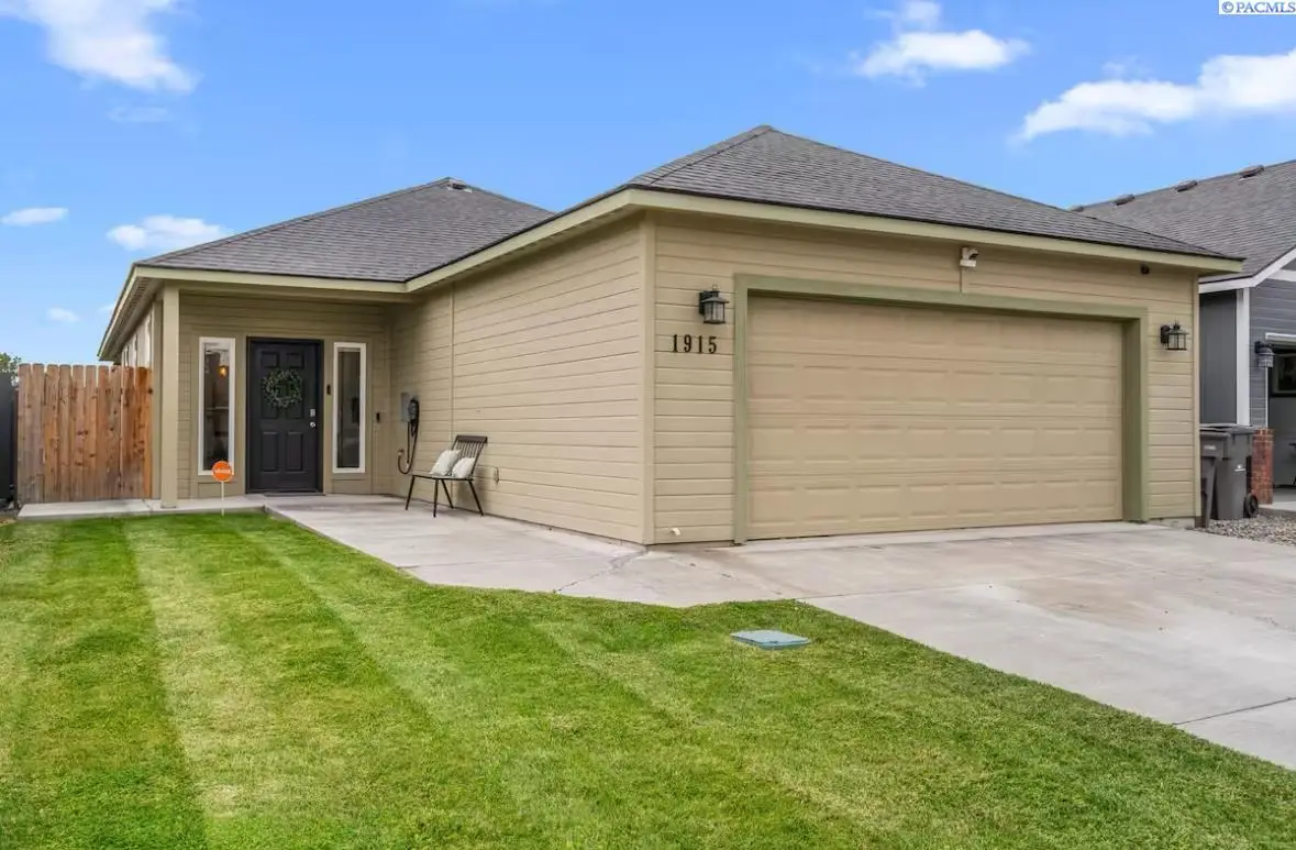 1915 S Neel St, Kennewick, WA 99338 - #1
