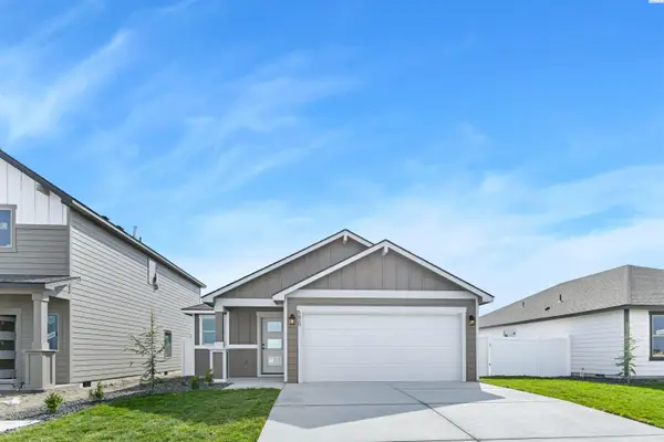 5820 Redtail Dr, Pasco, WA 99301