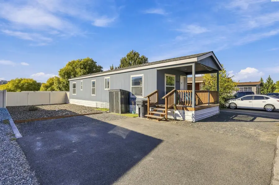 6707 James Street, West Richland, WA 99353 - #2