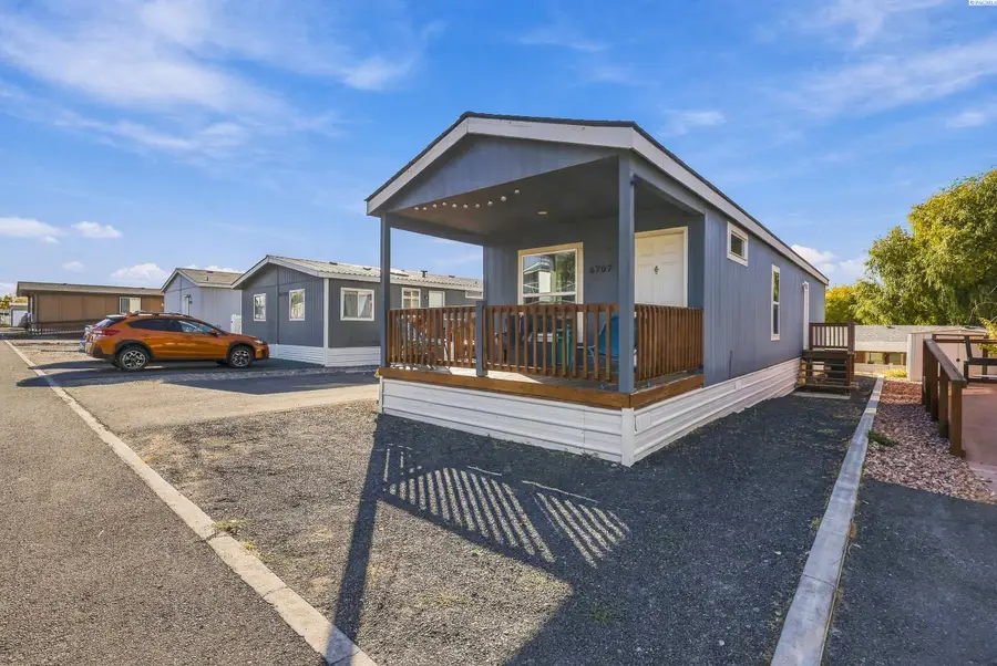 6707 James Street, West Richland, WA 99353 - #3