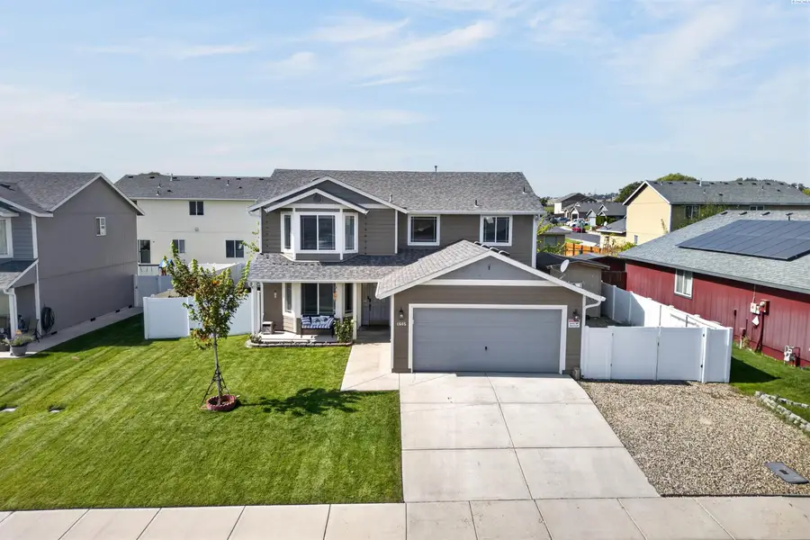1605 S 14, Sunnyside, WA 98944 - #2