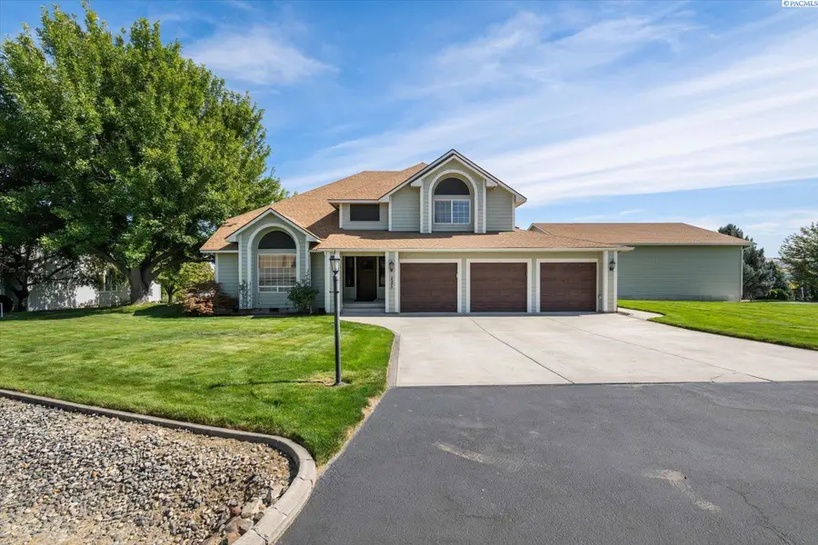 225 Sarah Road, Kennewick, WA 99338 - #2