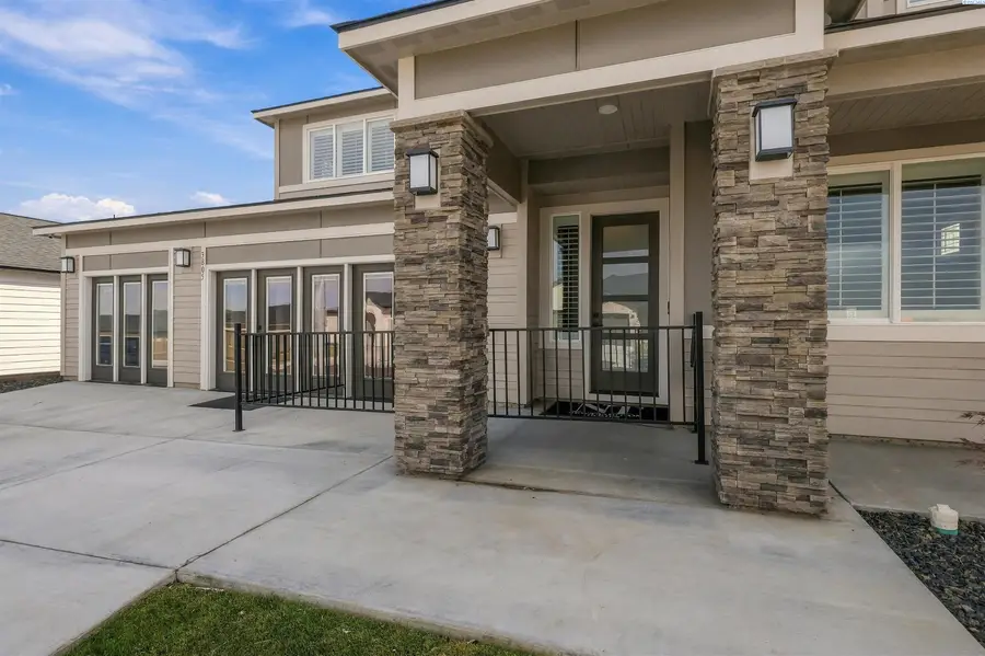 3805 Morningside Pkwy, Richland, WA 99352 - #3