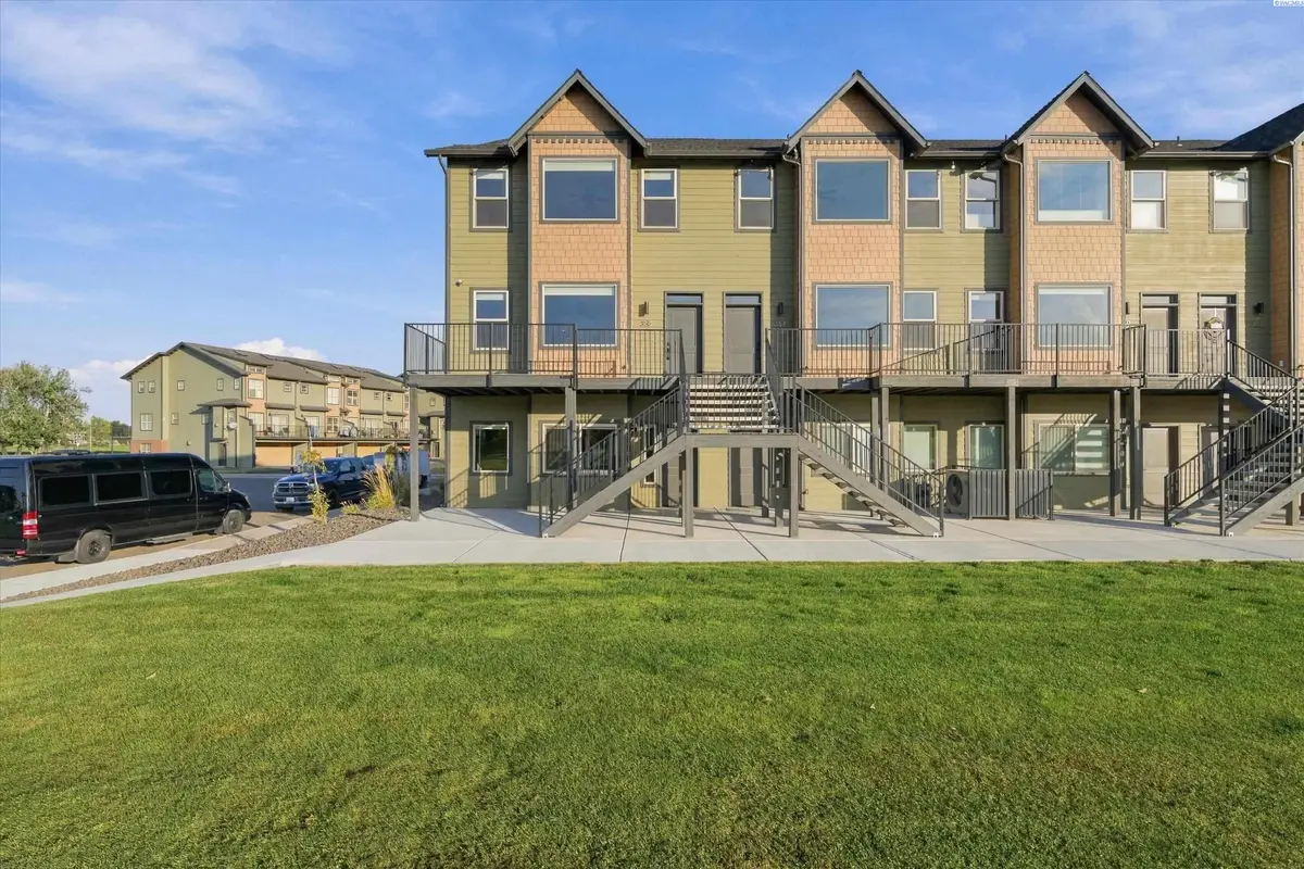 355 Columbia Point Drive, Richland, WA 99352 - #1