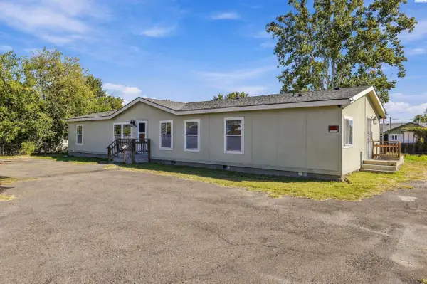 203 S Edison Street, Kennewick, WA 99336