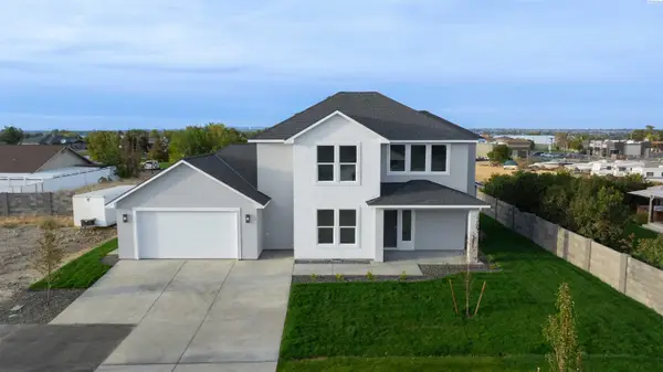 5424 W Okanogan Ave, Kennewick, WA 99336
