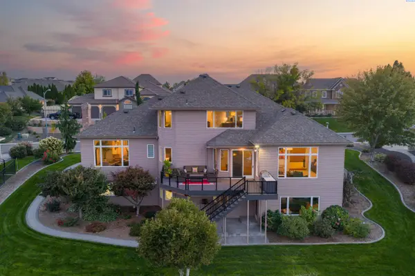 3902 W 43rd Ave, Kennewick, WA 99337