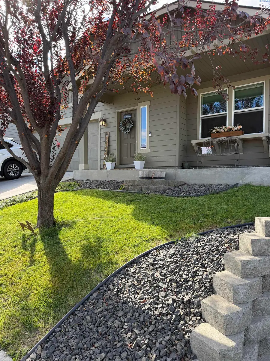 4504 S Underwood Pl., Kennewick, WA 99337 - #2