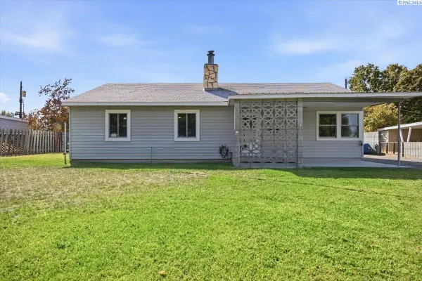 413 Basswood Ave, Richland, WA 99352