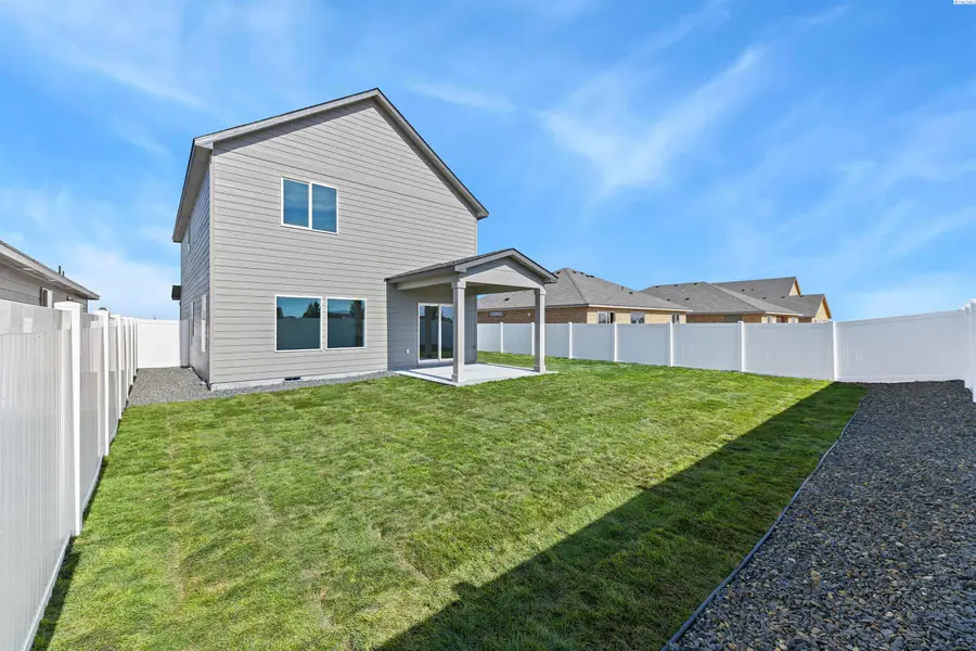5816 Redtail Dr, Pasco, WA 99301 - #3