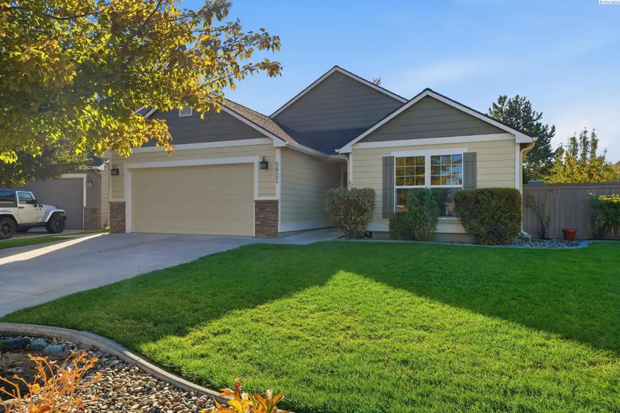 5821 W 17th Ave, Kennewick, WA 99338 - #3