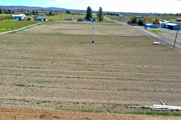 NKA White Rd-w Side Rd., Zillah, WA 98953