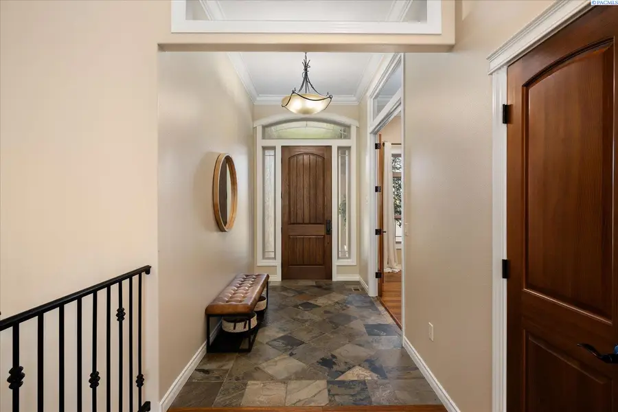 457 Royal Ann Ct, Richland, WA 99352 - #2