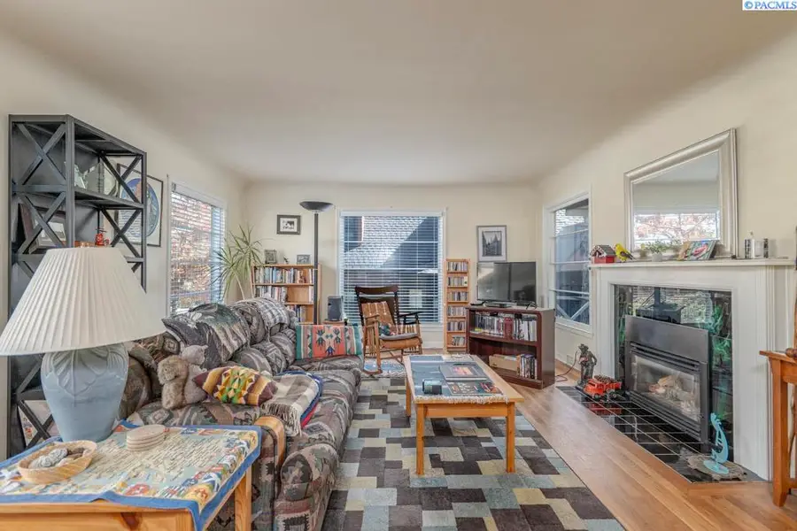 415 SE Water Street, Pullman, WA 99163 - #3