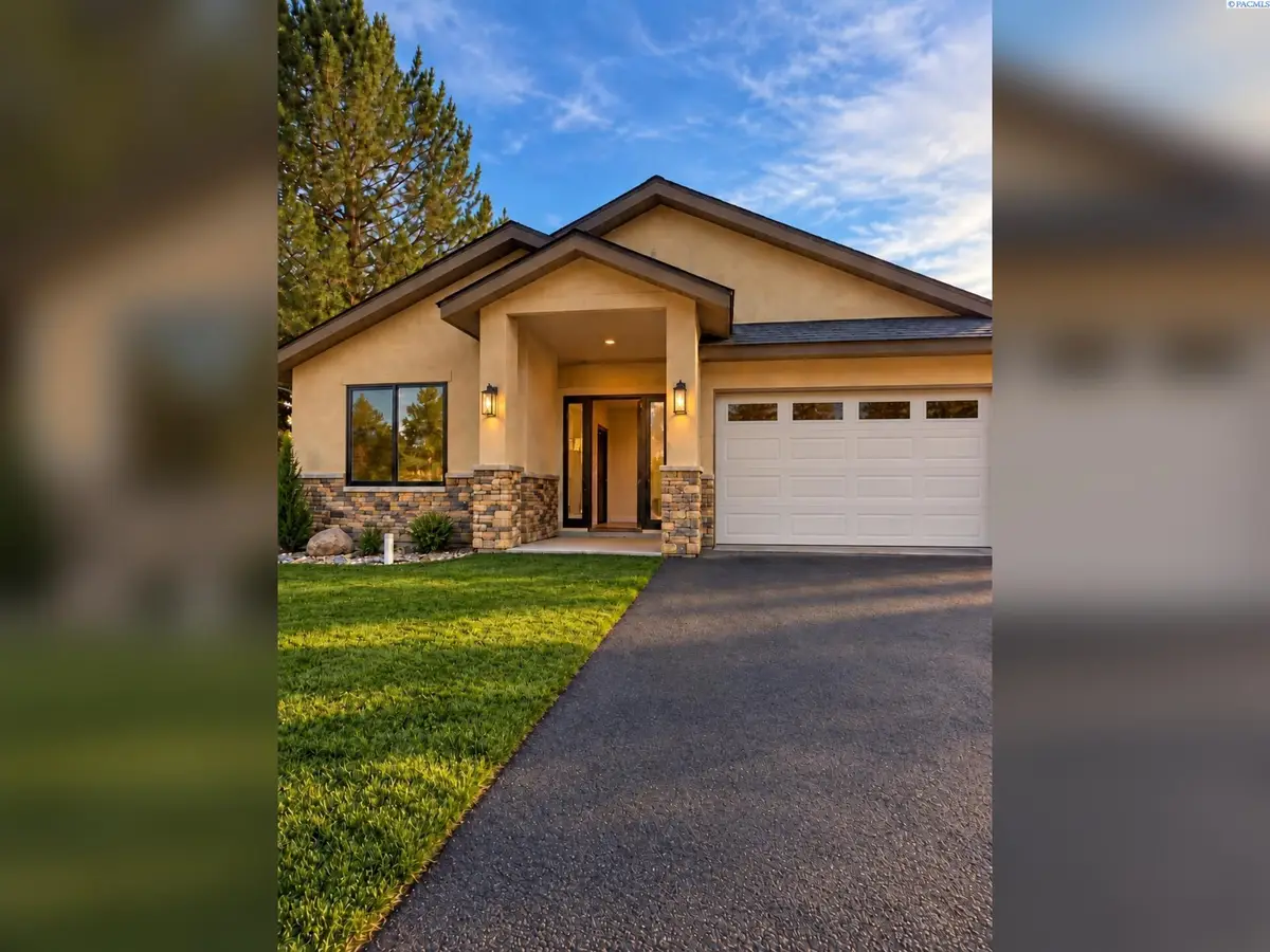2539 Prestwick Dr, Richland, WA 99354 - #1