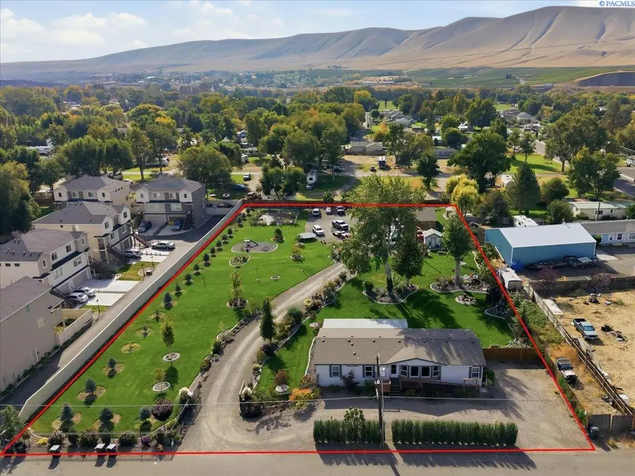 515 Carol Ave, Benton City, WA 99320-7761 - #2