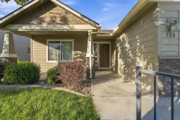 520 Lakerose Loop, Richland, WA 99352