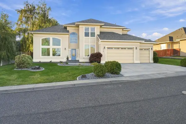 4102 W 34th Ave, Kennewick, WA 99337
