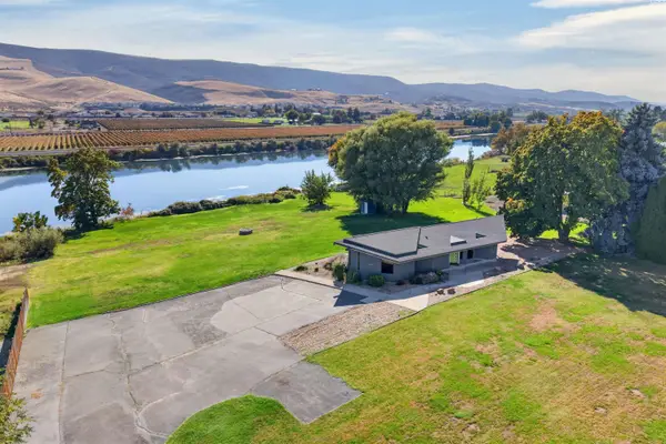 142103 W North River Road, Prosser, WA 99350