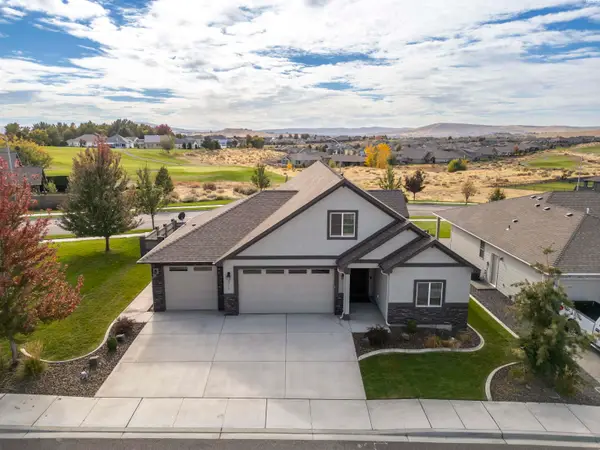 2713 Torrey Pines Way, Richland, WA 99354