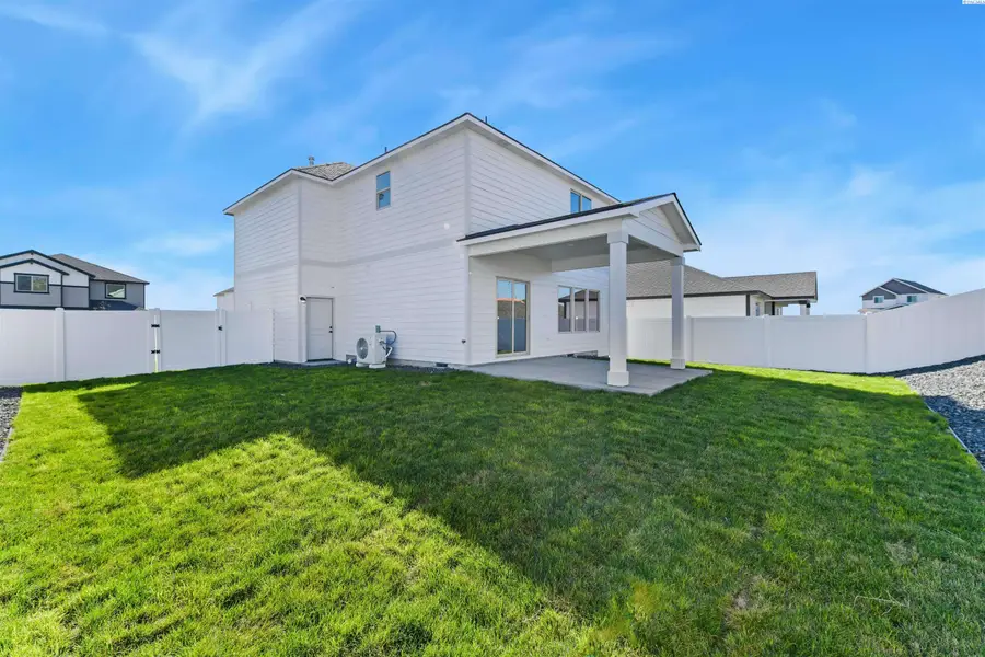 734 Honeylicious St., Richland, WA 99352 - #3