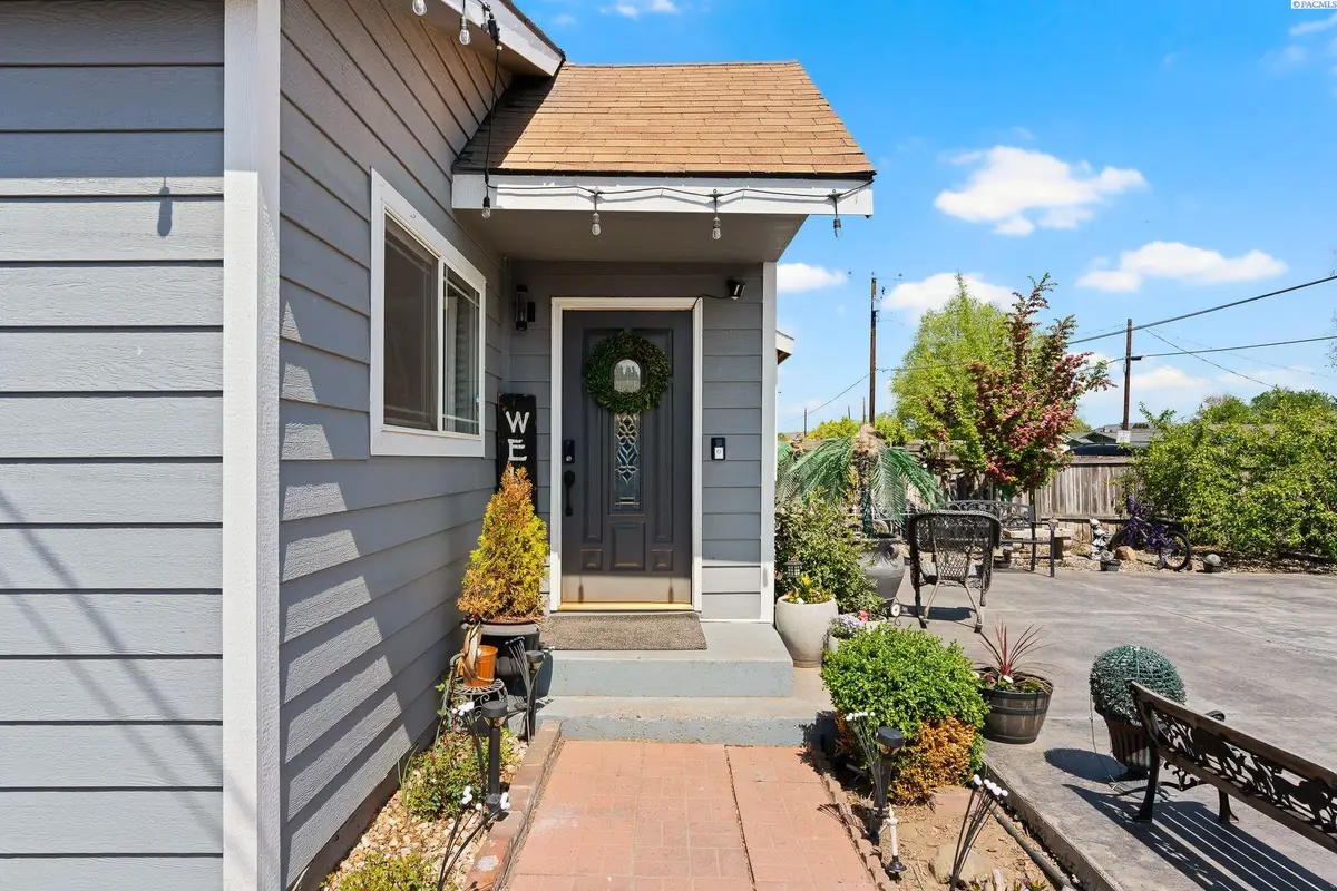 1714 S 10th Avenue, Yakima, WA 98902 - #1