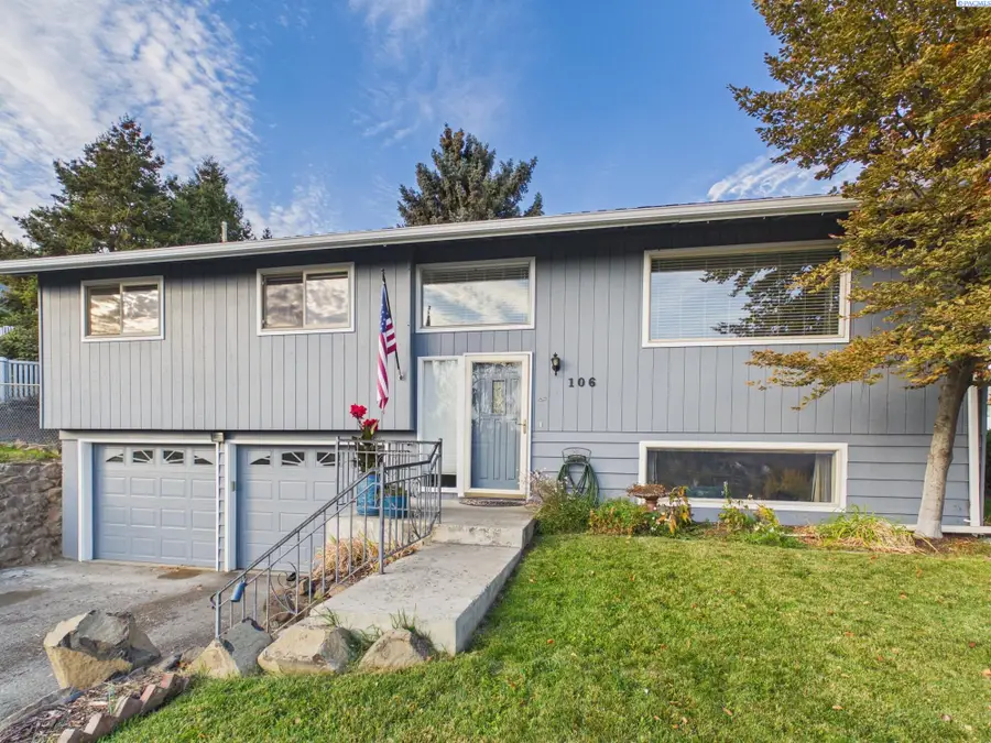 106 N 12th St, Selah, WA 98942 - #3