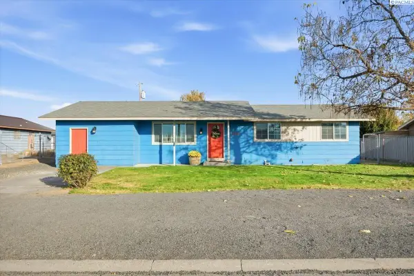 616 S Fifth Ave., Connell, WA 99326