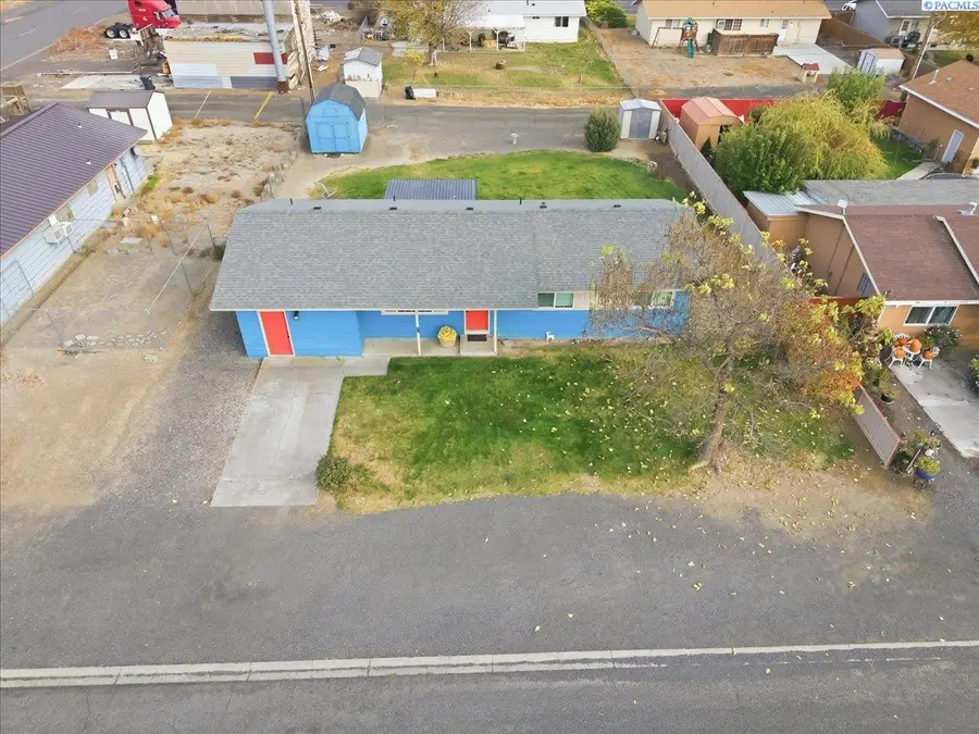616 S Fifth Ave., Connell, WA 99326 - #3