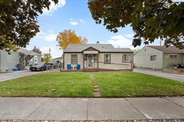 911 S Alder, Kennewick, WA 99336