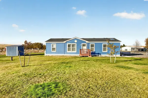 17306 E Ruppert Road, Benton City, WA 99320