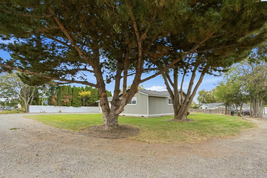 2705 S Quincy, Kennewick, WA 99337 - #3
