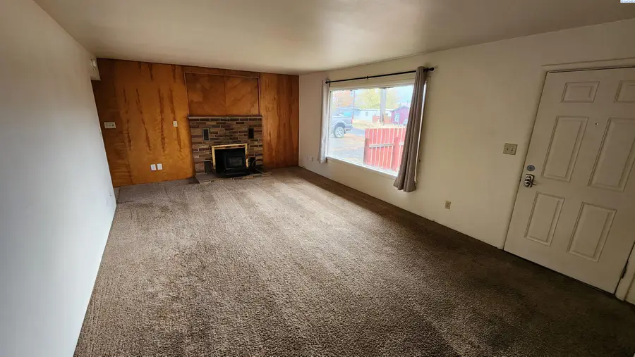 630 NW Cleveland, Pullman, WA 99163 - #2
