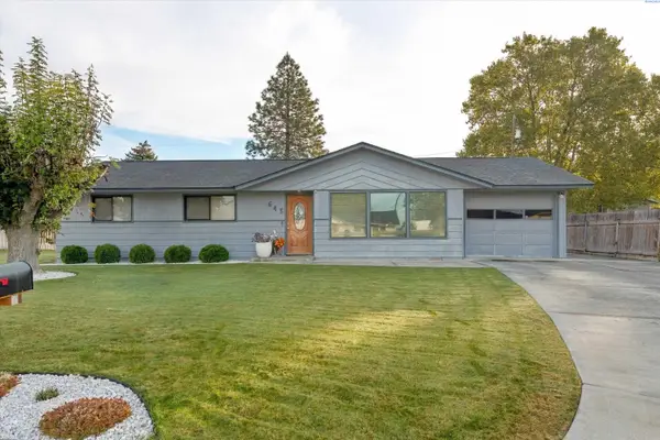 645 E Ash Pl, Othello, WA 99344