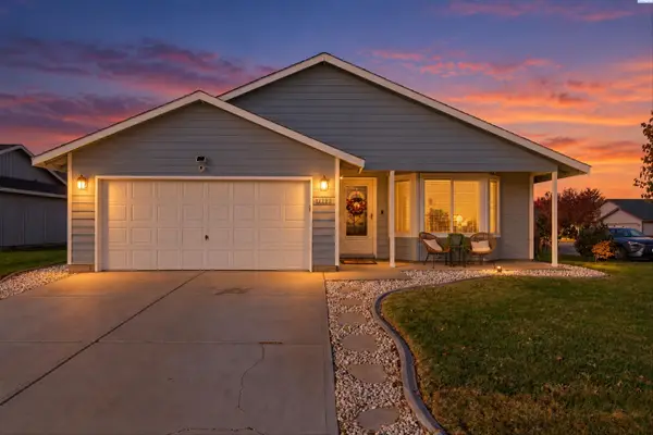 7903 Saturna Dr, Pasco, WA 99301