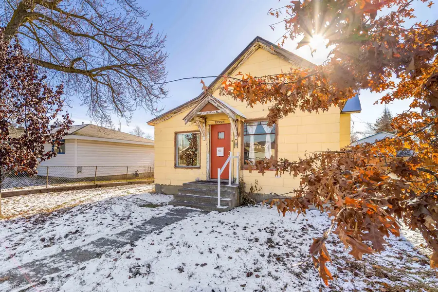 2224 E Empire Ave, Spokane, WA 99207 - Image #2