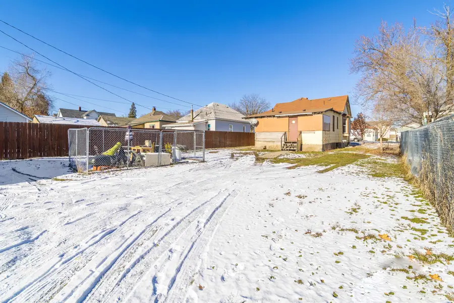 2224 E Empire Ave, Spokane, WA 99207 - Image #3