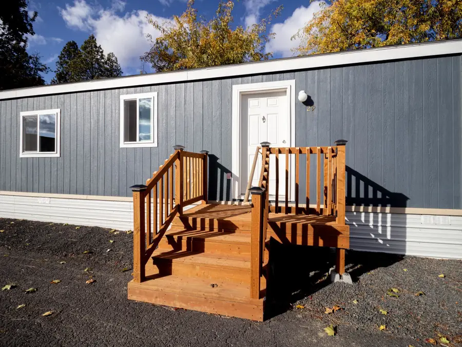 840 W 1st St, Cheney, WA 99004 - Image #2