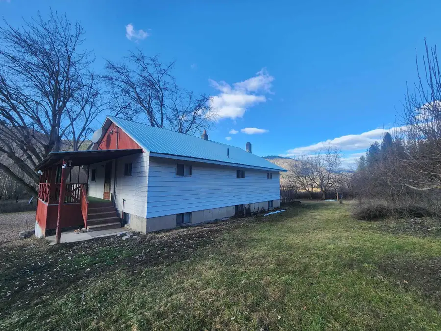 54 Bridge Creek Rd, Colville Reservation, WA 99140 - Image #2