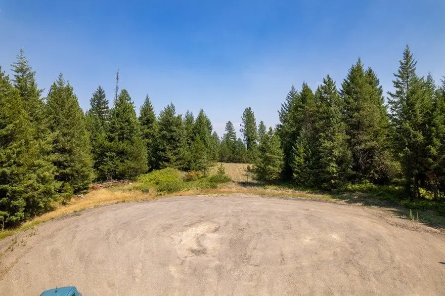 642 Overlook Dr, Newport, WA 99156 - Image #2