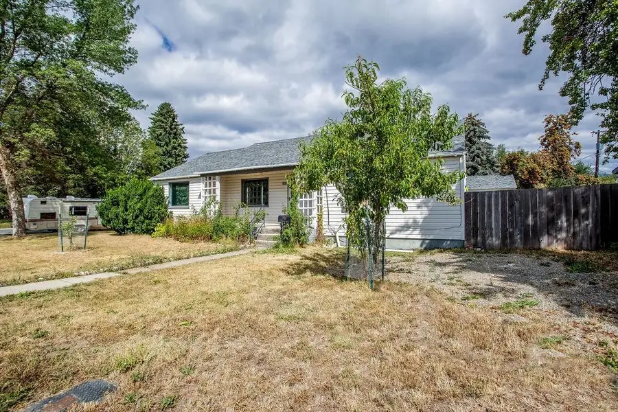 1001 E Hawthorne Ave, Colville, WA 99114 - Image #3