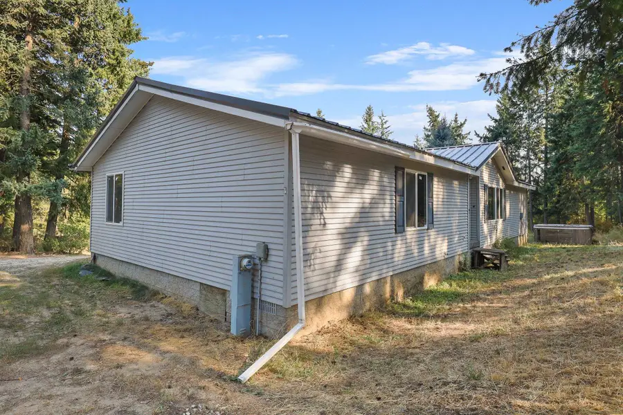 4122 Fertile Valley Rd, Newport, WA 99156 - Image #2