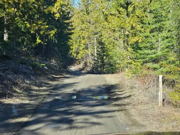 3378 H Hill Loop Rd, Kettle Falls, WA 99141-0000