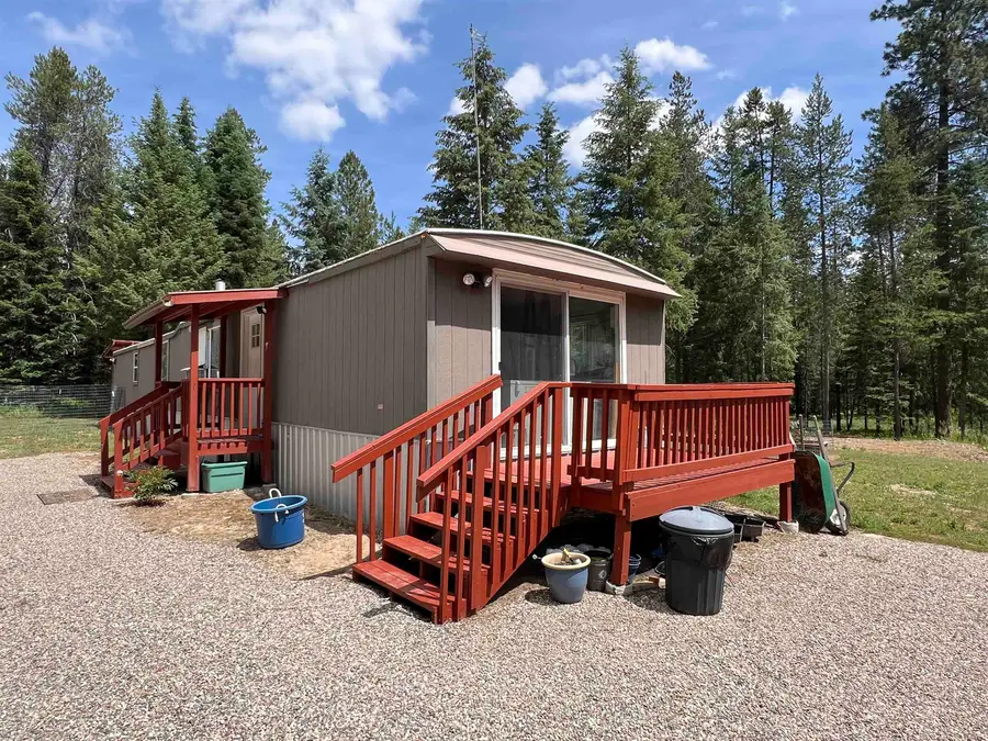 4430 D Springdale Hunters Rd, Springdale, WA 99173 - Image #2