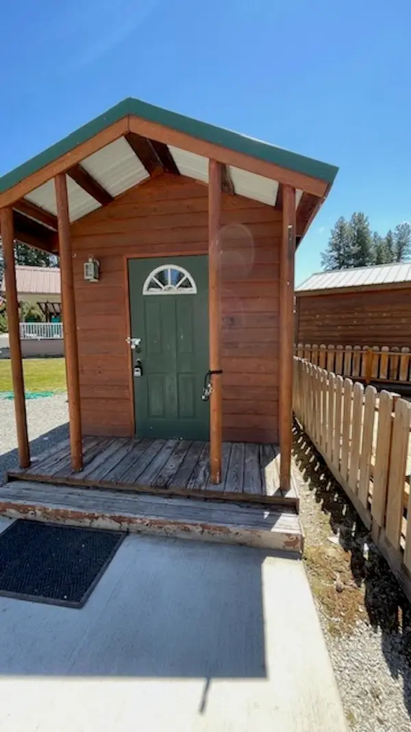 25 Craggy Way, Usk, WA 99180