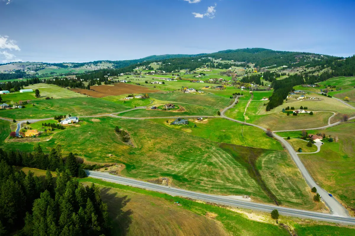 NKA E Hoffman Ln, Spokane, WA 99223 - Image #1