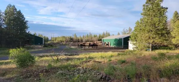 1810 W Paradise Rd, Spokane, WA 99224