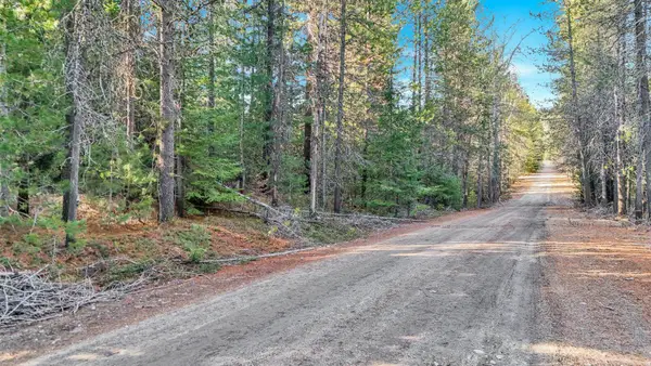 612 Vista Dr, Newport, WA 99156