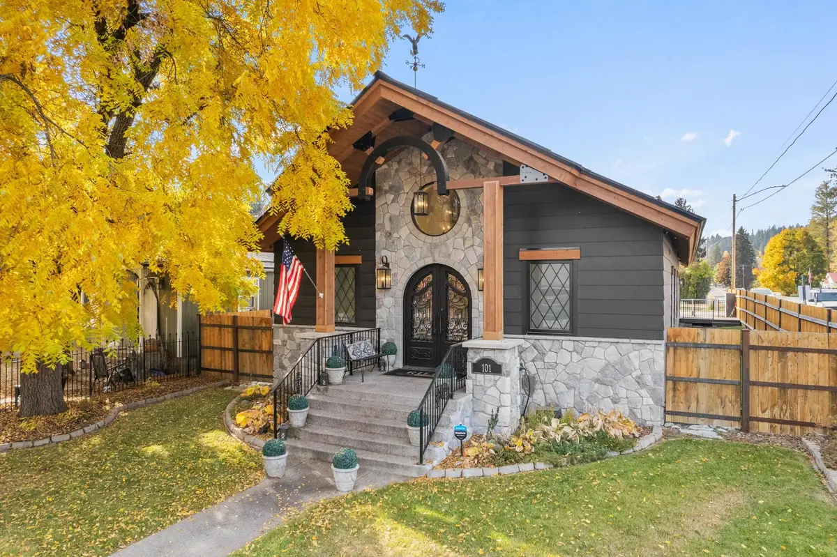 101 S Scott Ave, Newport, WA 99156 - Image #1